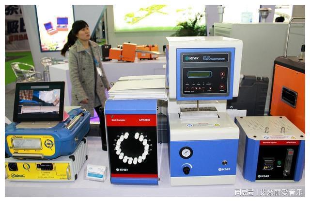 禾信仪器：专业仪器行业的创新领j9九游会官网跑者