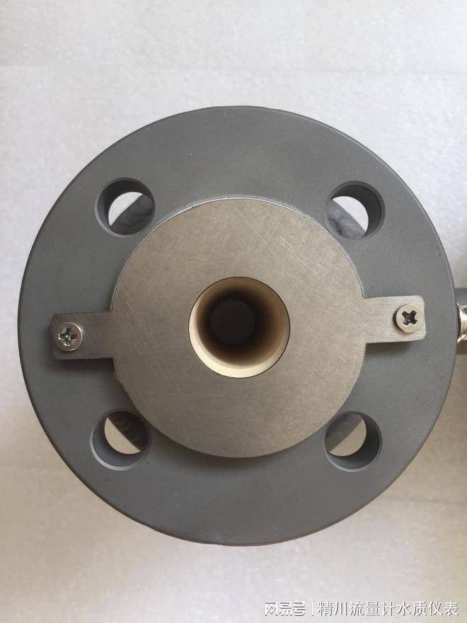陶瓷电磁流量计：j9九游会官网耐用与否？精川为您揭秘